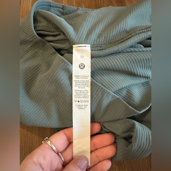 Lululemon Align Ribbed Mini-Flared Pant *Extra Short
Dark Forest W5GDRS nulu 12 - Picture 3 of 7